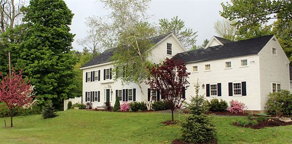 King Hill Inn & Kitchen