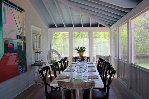 King Hill Inn & Kitchen