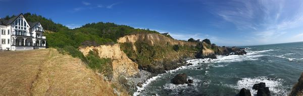 The Castle Inn of Lost Coast