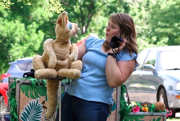 Meghan Casey with Rocky Mountain Puppets
