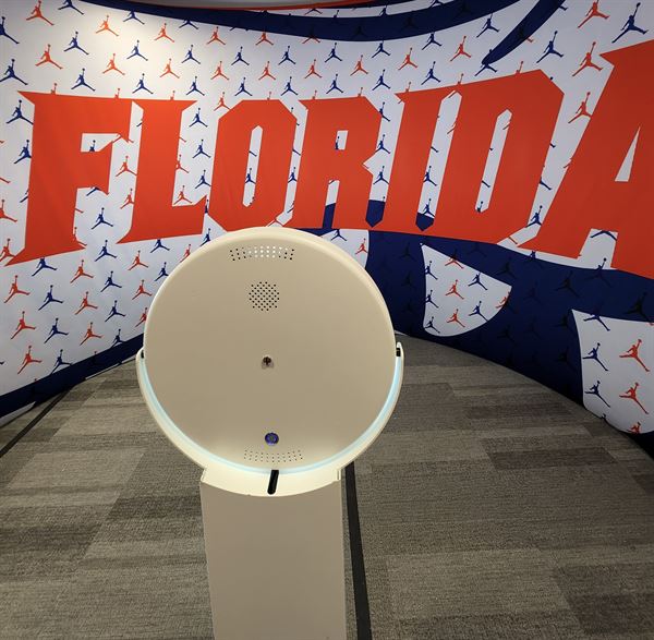 Shine Bright 360 Photobooth