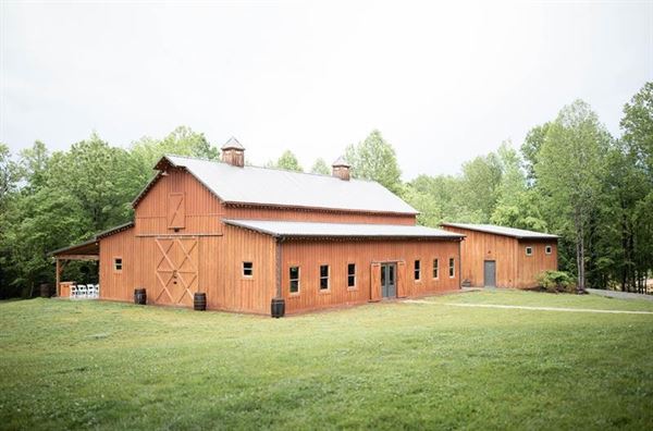 The Barn at Gully Tavern