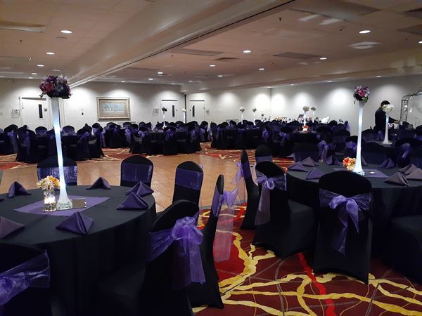 Ramada Plaza by Wyndham Albuquerque Midtown