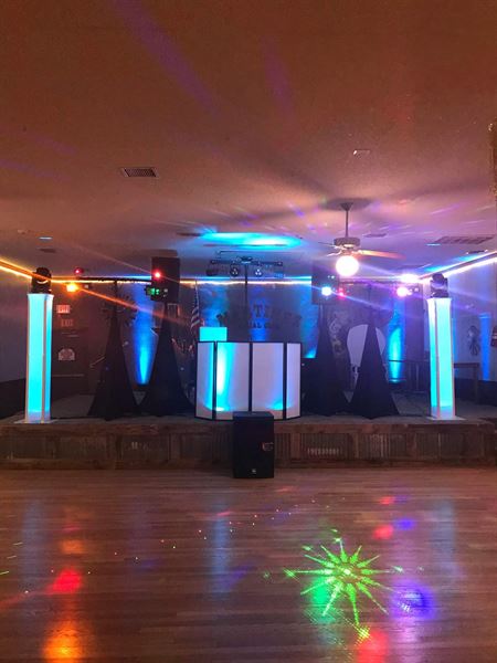 Sights & Sounds Music Entertainment