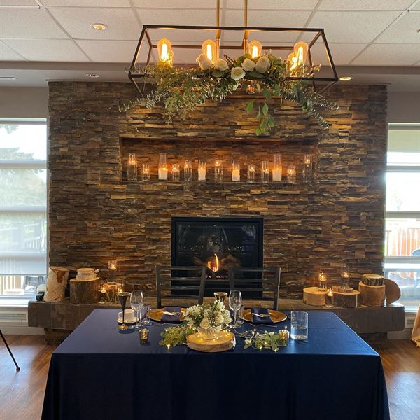 ALE Amberwood Lounge & Eatery