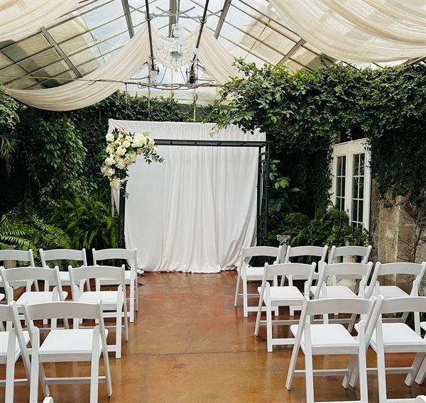 Clevedale Historic Inn and Gardens