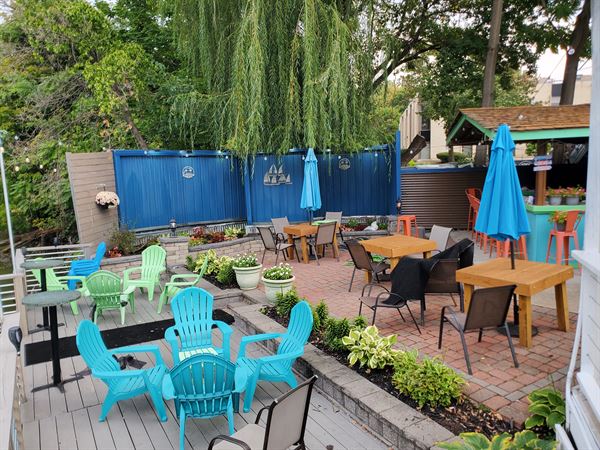 Riverhouse Banquet Center