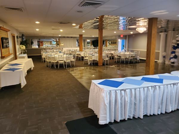 Riverhouse Banquet Center