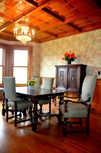 The Barns at Edgemont Inn