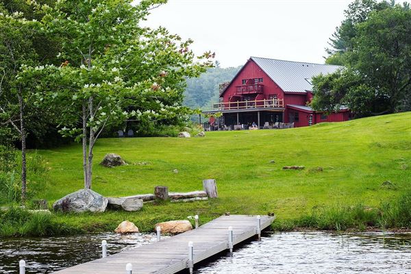 Mountain Meadows Lodge
