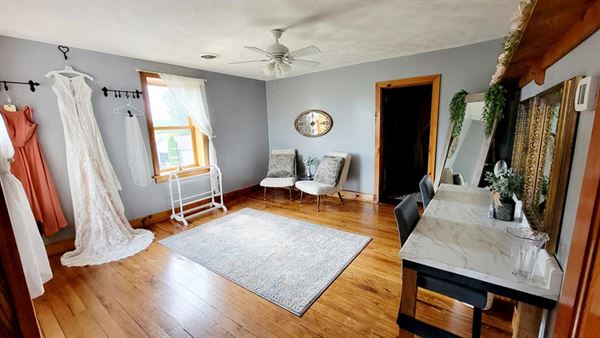 The Granary at Peach Glen