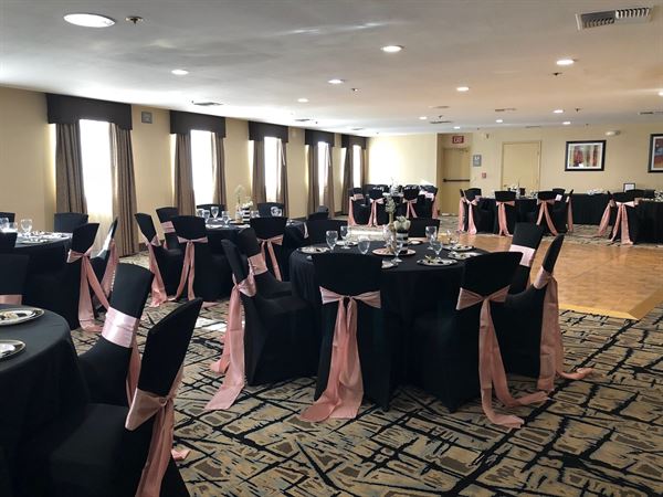 Best Western Plus Heritage Inn