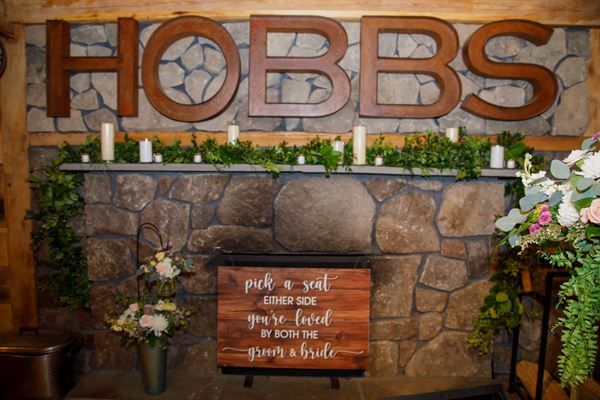 Hobbs Tavern & Brewing Company