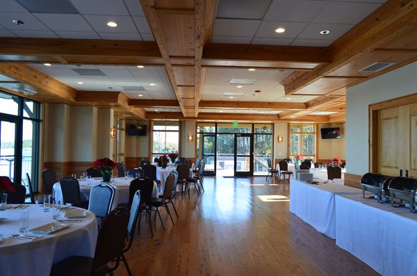 The Anchor Room at Wando River Grill