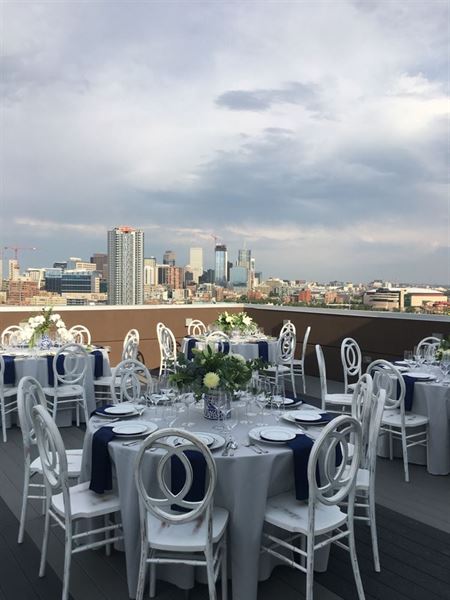 Fairfield Inn & Suites Denver Downtown Rooftop Patio