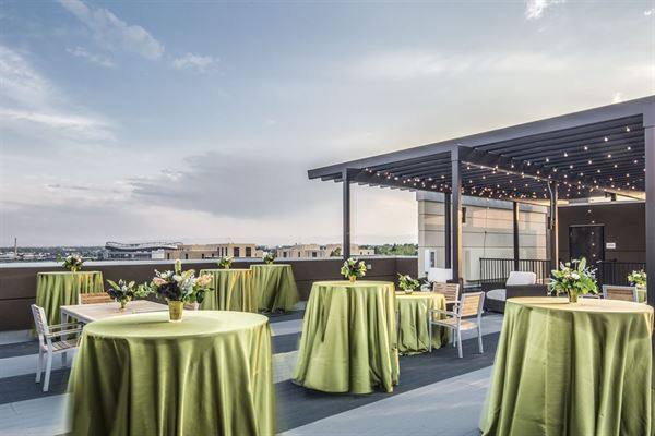 Fairfield Inn & Suites Denver Downtown Rooftop Patio