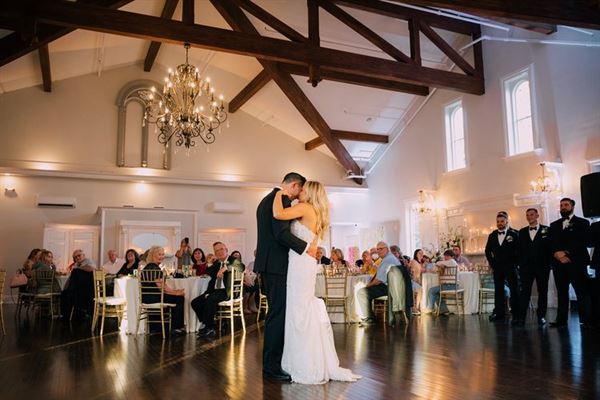 Loch Aerie Mansion LLC