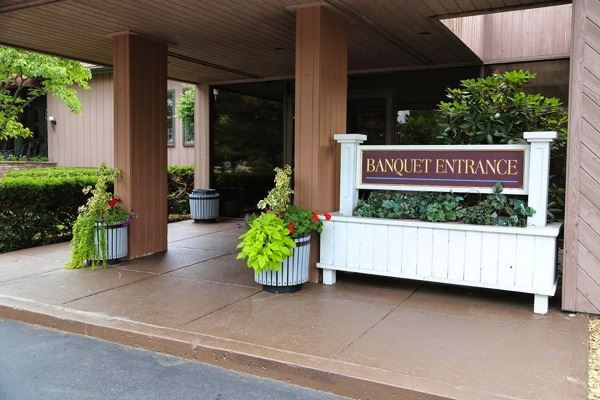 Lake Shore Country Club