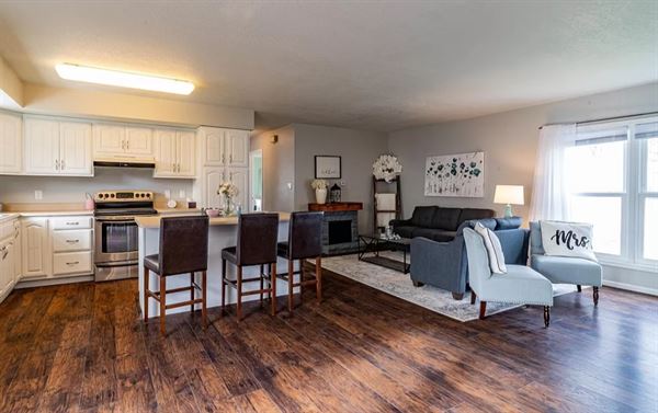 The Old Fifty Six: Barn Weddings & Events