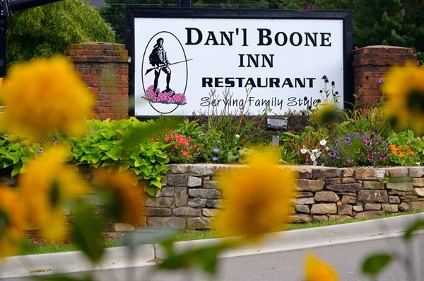 Dan'l Boone Inn
