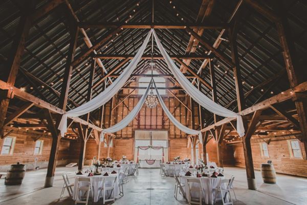 The Graeagle Corner Barn