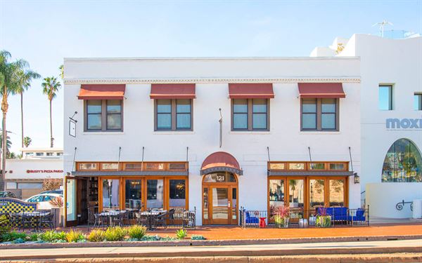 Riviera Beach House Hotel