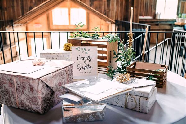 The Bicentennial Barn