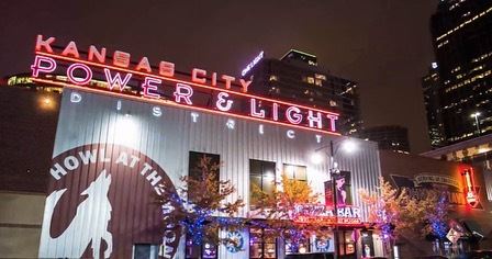 Howl At The Moon - Kansas City