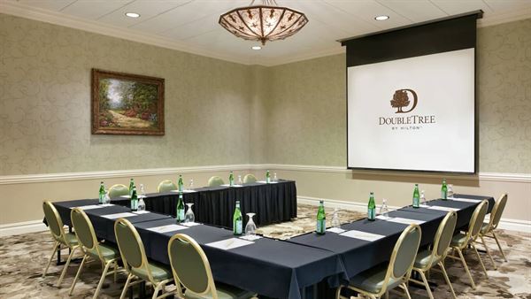 DoubleTree Resort by Hilton Hotel Lancaster