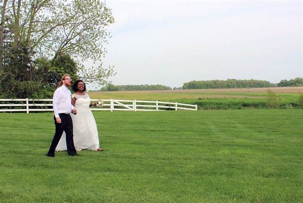 Hide Away Country Inn