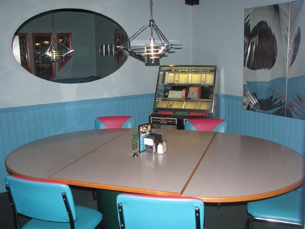 Melanie Pringles Restaurant