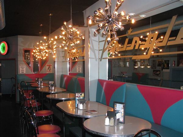 Melanie Pringles Restaurant