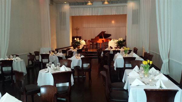 The Polo Inn Bridgeport USA