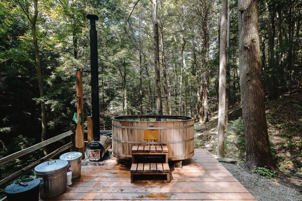 Hocking Hills Treehouse Cabins