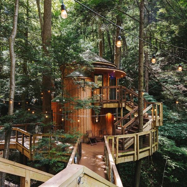 Hocking Hills Treehouse Cabins
