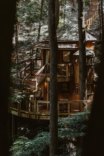 Hocking Hills Treehouse Cabins