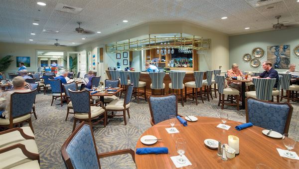 The Club At Longshore Lake