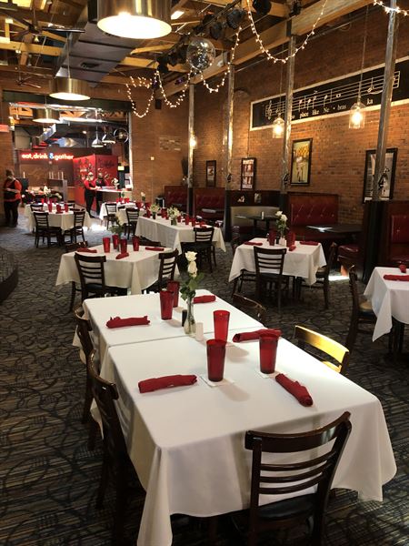 The New Screamers Events & Show Lounge!