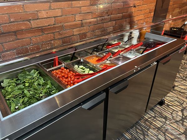 The New Screamers Events & Show Lounge!