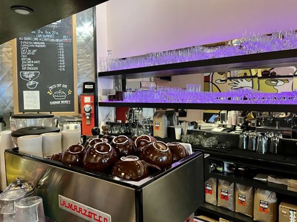 Opal's Night and Day Cafe