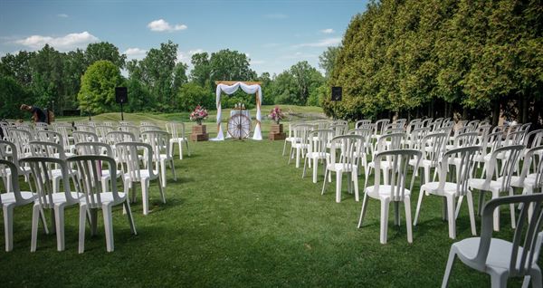 Myth Golf and Banquets