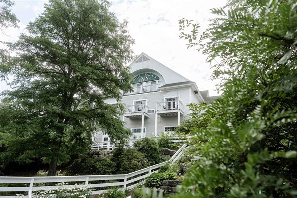 Mill Falls at the Lake