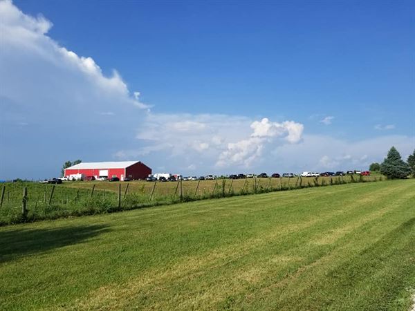 Na zdravie Vineyard and Winery (Weddings)