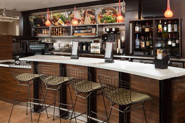 Courtyard Indianapolis at the Capitol