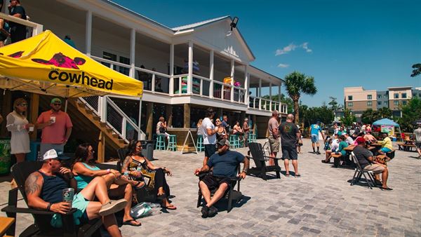 Beach Weekend Marina