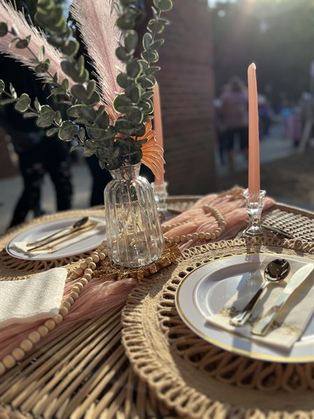 Reignbow Rentals, LLC