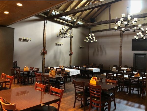 The Slinger Dance Hall @ Town 9 Tap