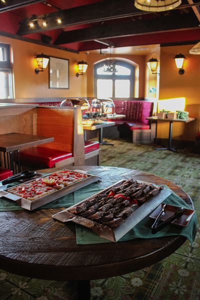 Buckatabon Tavern & Supper Club