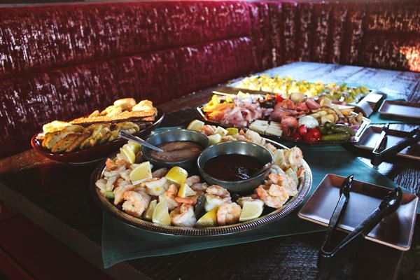 Buckatabon Tavern & Supper Club