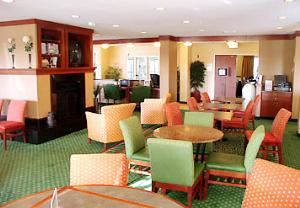 Courtyard Salinas Monterey